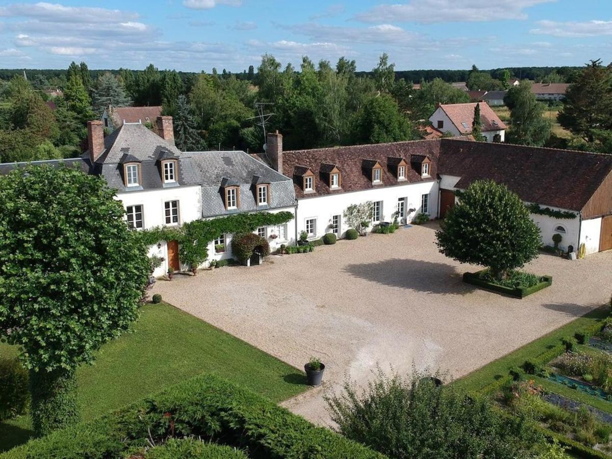 Maison De Famille Pres De Montargis - Elegance Et Confort En Foret - Fr-1-590-354 Paucourt Екстериор снимка