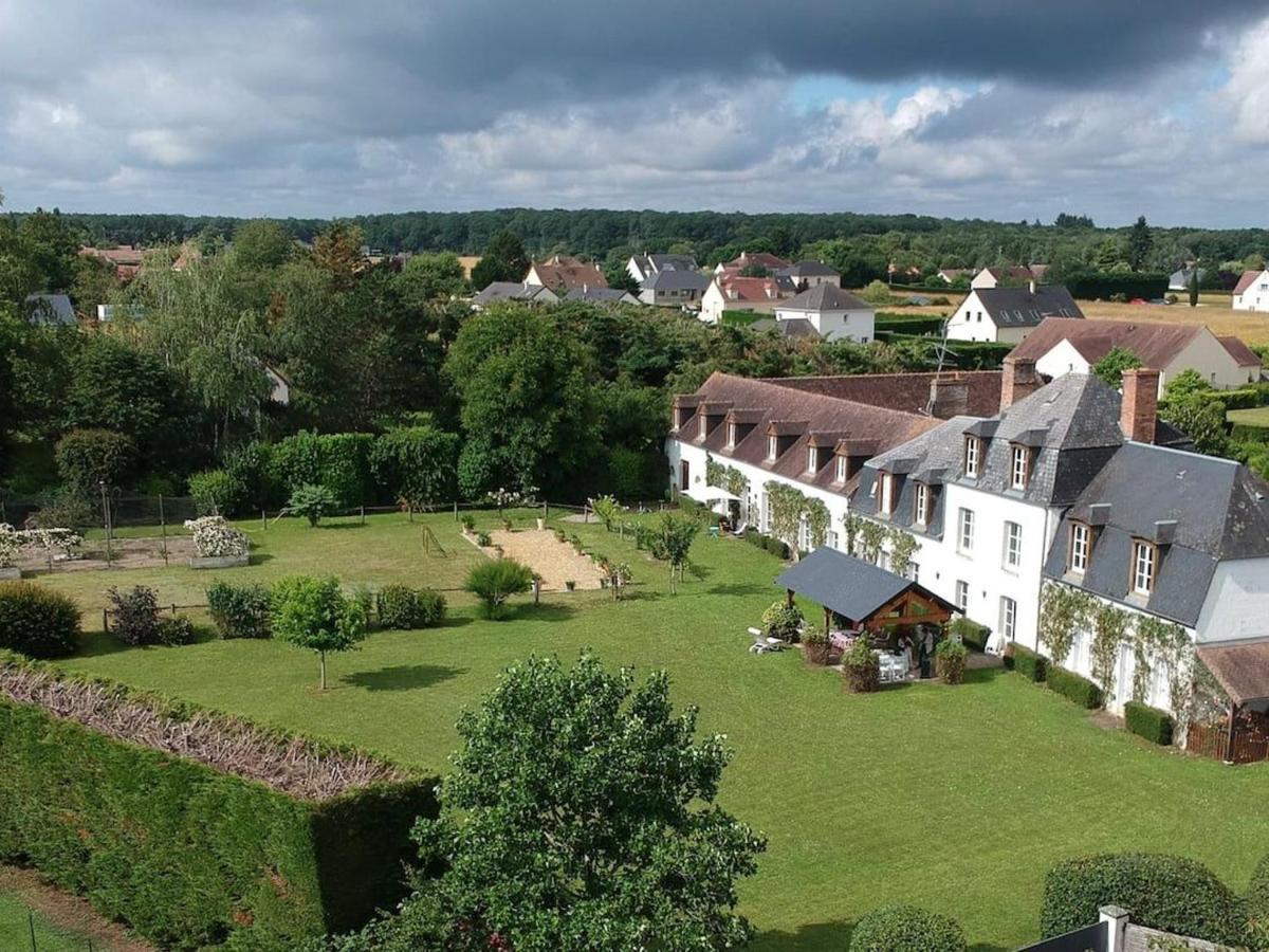Maison De Famille Pres De Montargis - Elegance Et Confort En Foret - Fr-1-590-354 Paucourt Екстериор снимка